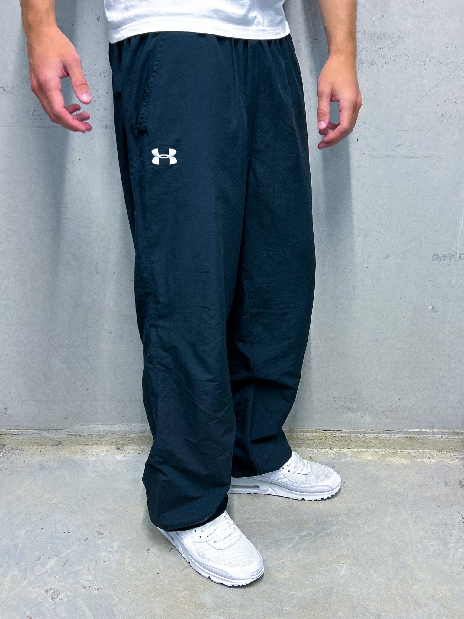 UA Vintage Trackpants