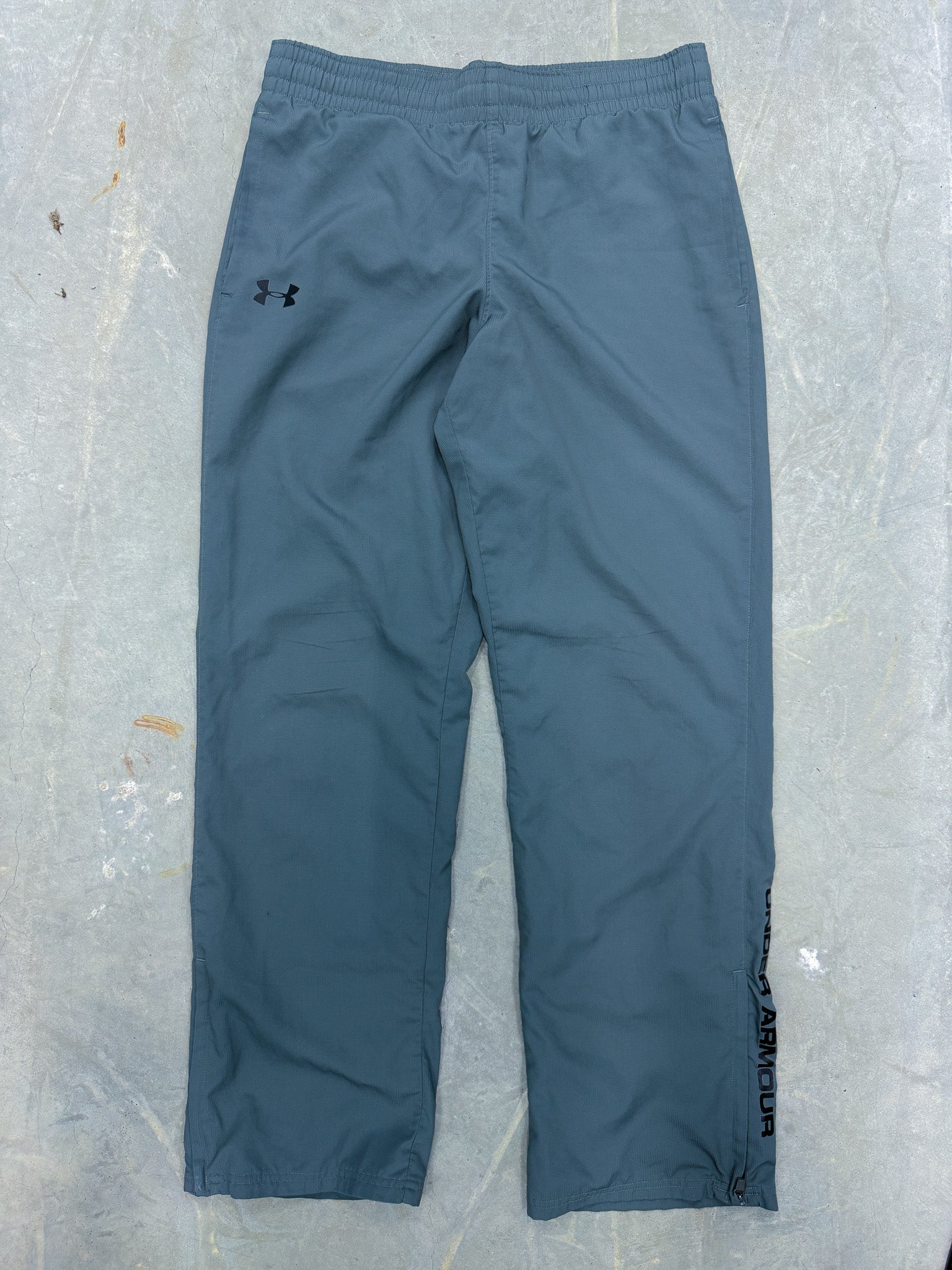 UA: Vintage Trackpants