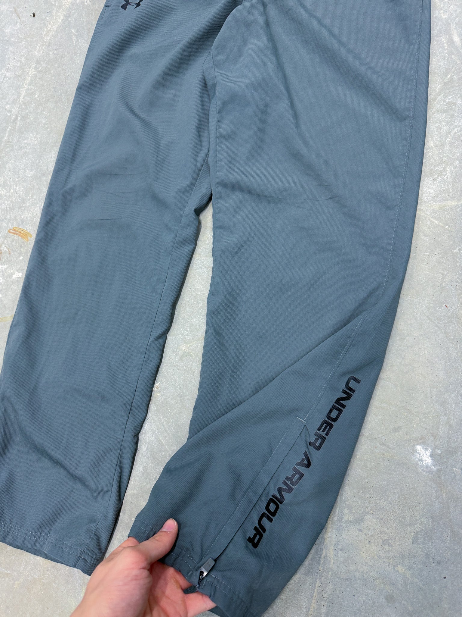 UA: Vintage Trackpants